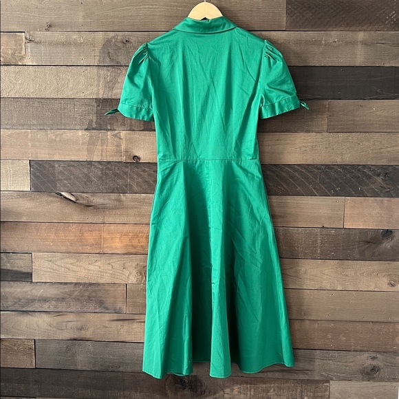 Gal Meets Glam Collection Women's Willow Midi Dress in Green - Picture 6 of 9